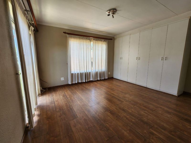 Family home with 1 bed flatlet for rent in Northmead, Benoni - Photo 6