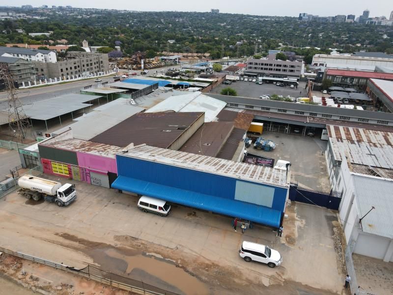 PRIME LOCATION COMMERCIAL IN SANDTON WYNBERG - Photo 1