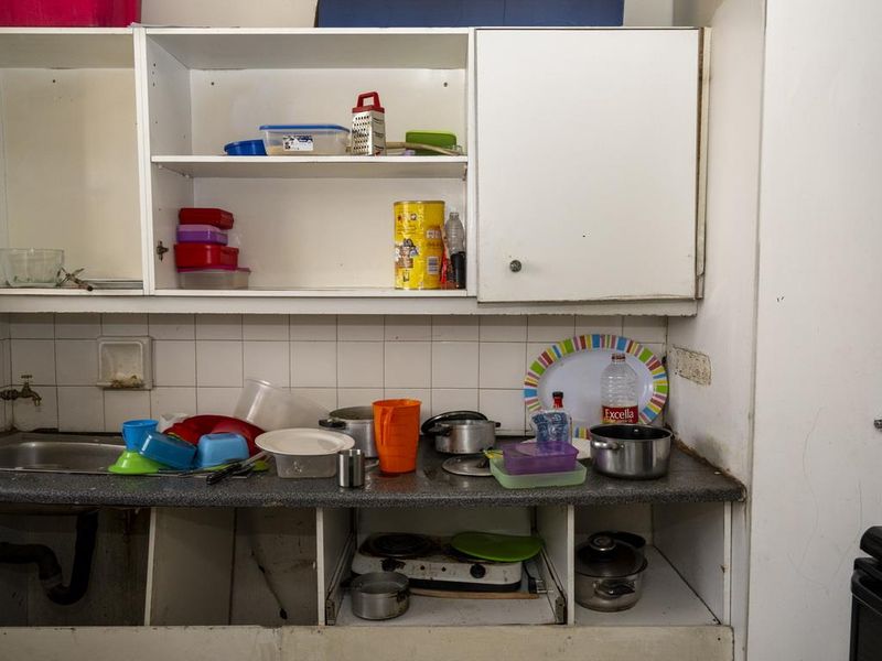 2 Bedroom Apartment Fixer-Upper Opportunity - Photo 7