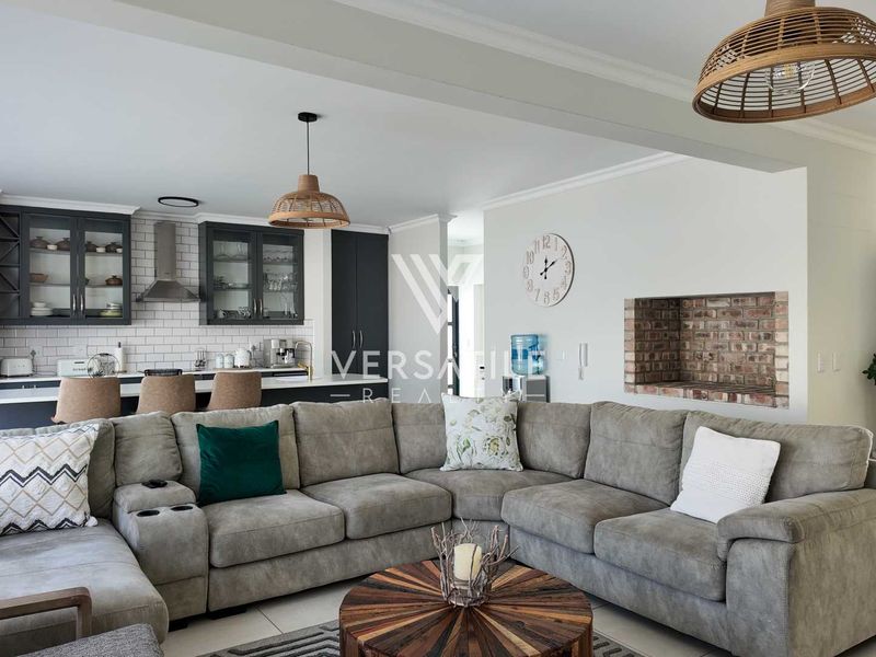 Modern Elegance Meets Coastal Comfort - Photo 7
