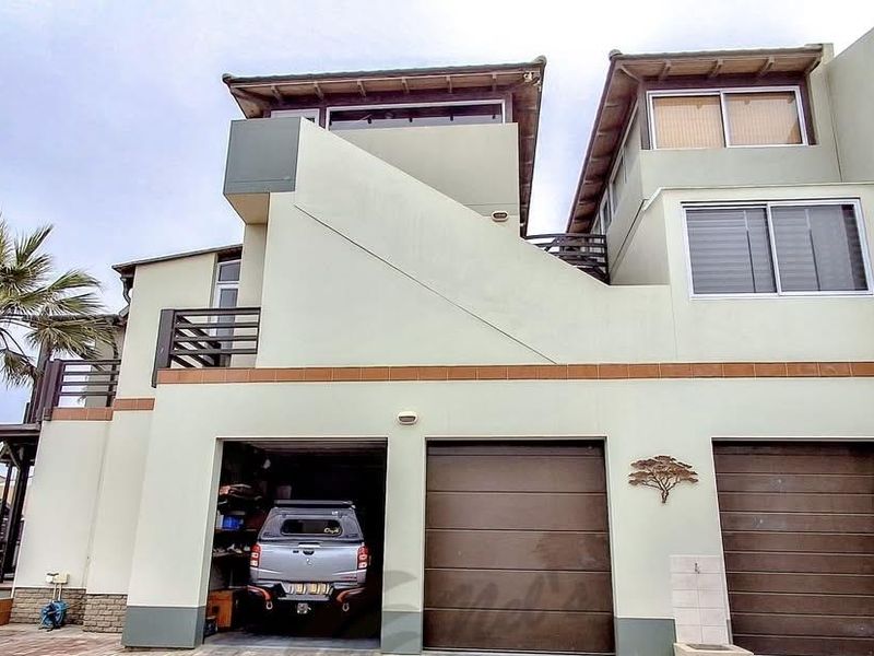 Waterfront Home - Photo 8