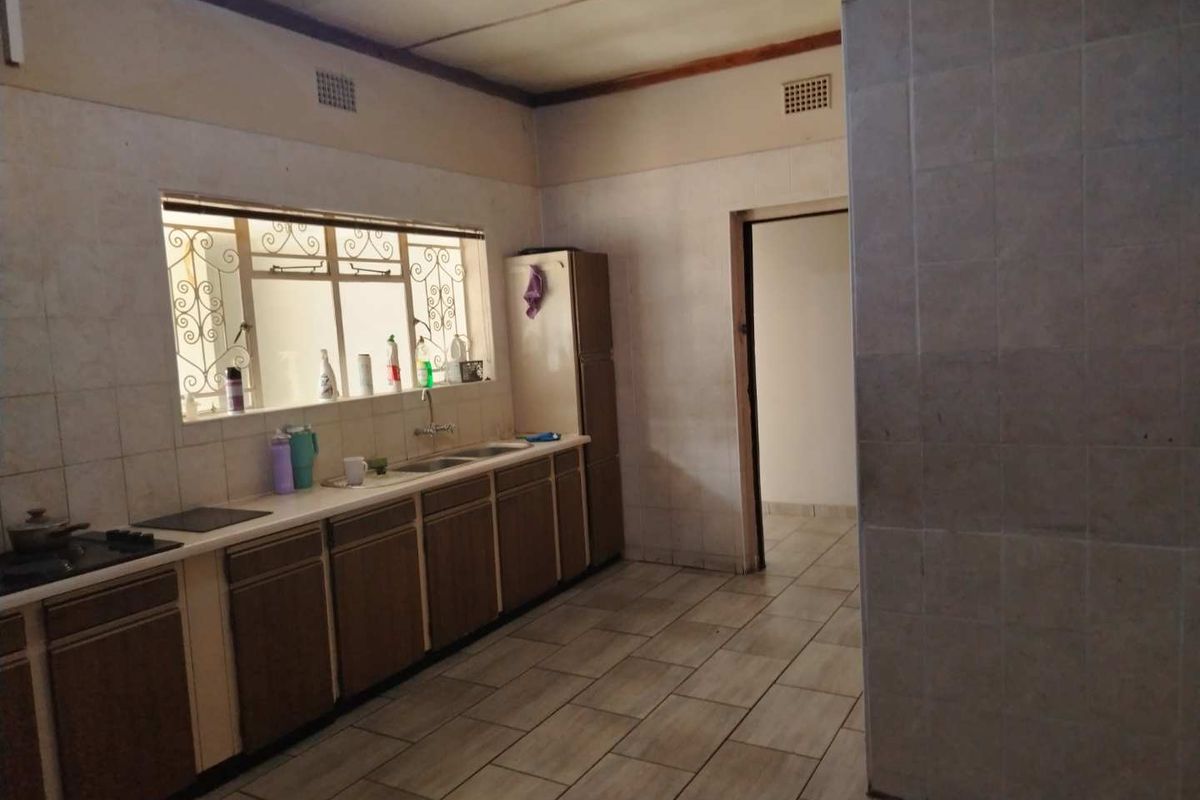 AN INVESTMENT PROPERTY - Photo 5