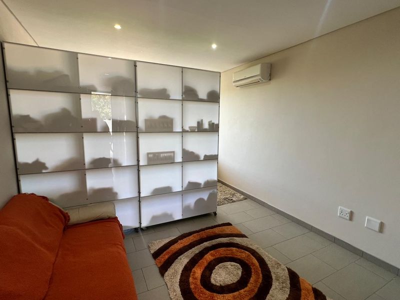Bachelor's Unit for sale in Klein Windhoek - Photo 6
