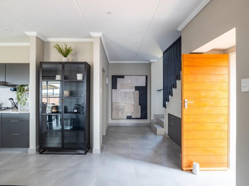 4 Bedroom House at Lion Pride Lifestyle Estate - Photo 2