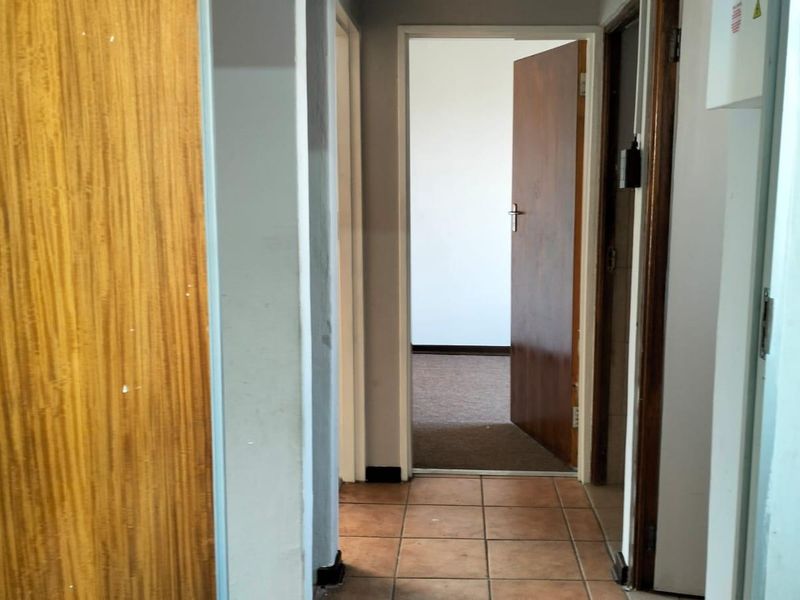 Prime Office to buy in 87 Kellnerstreet, Westdene - Photo 6