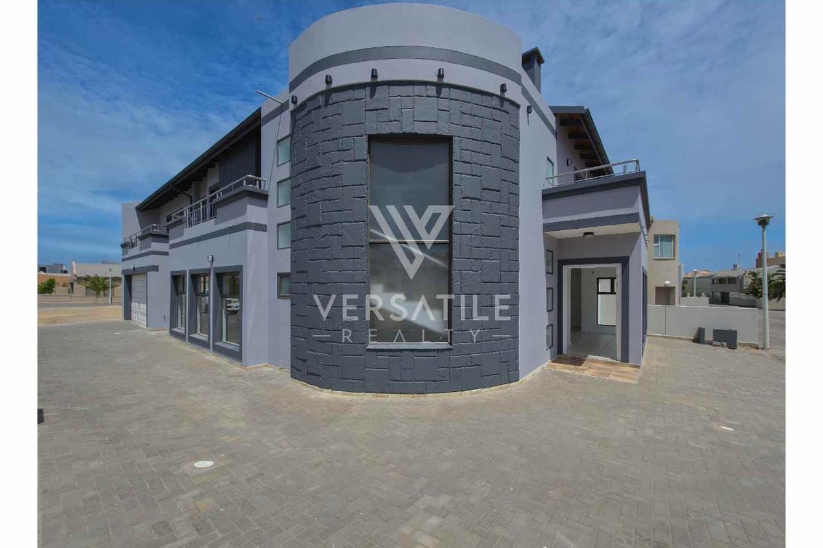 House to let - Photo 2