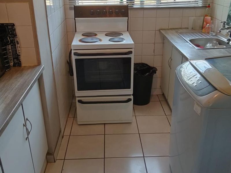 Neat property - Photo 3