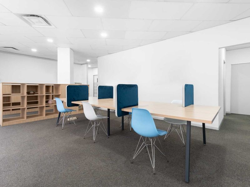Coworking space in Regus Lakeview Terraces - Photo 1
