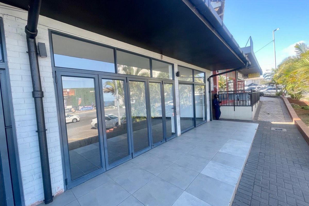 Hendra - Prime 70m2 Retail Space in Sought-After GlenAshley Shopping Centre - Photo 2