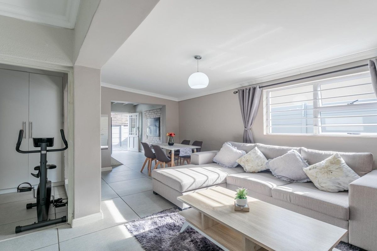 Beautiful home to let in Avondale! - Photo 2