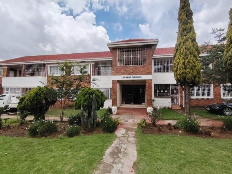 2 Bedroom Apartment for Sale in Kenilworth Johannesburg - Photo 2