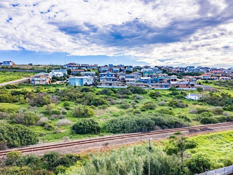 Expansive 17,143 m2 vacant land in Tergniet  on the Garden Route - Photo 7