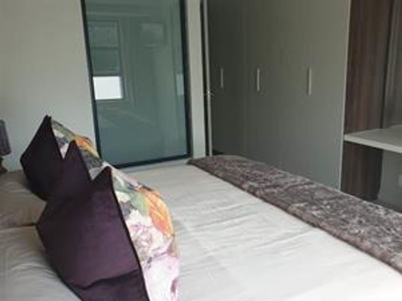 Excellent Rental in a Perfect Location - Photo 8