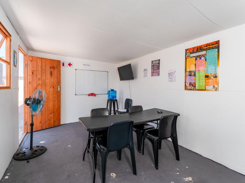 Prime Corner Erf for Sale  Zoned SR1 in Pelican Park - Photo 10