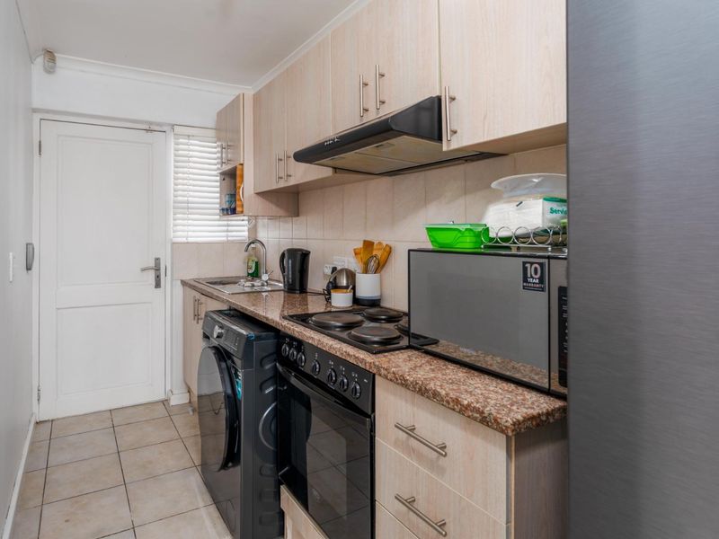 Secure & Convenient Apartment Living - Photo 4