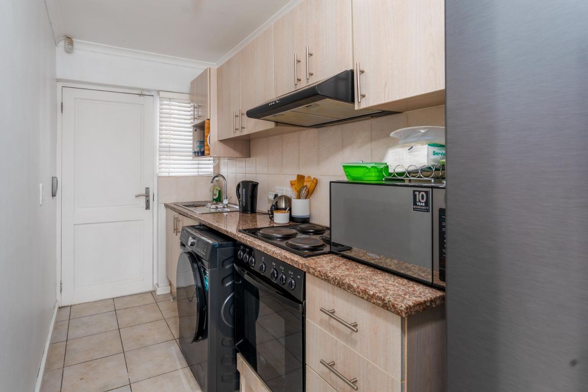 Secure & Convenient Apartment Living - Photo 4