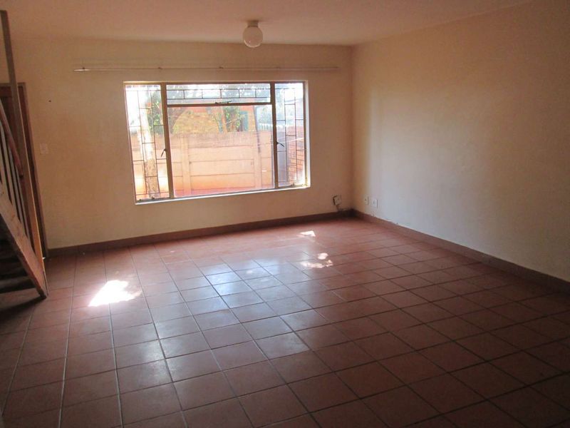 3 BEDROOM DUPLEX TO RENT IN DOORNPOORT - Photo 9