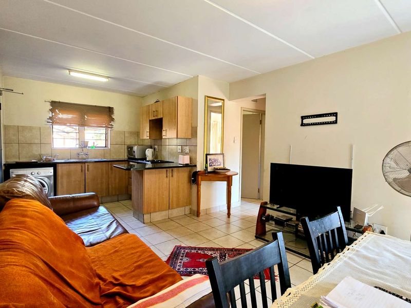 Secure Living in Olympus - Photo 7