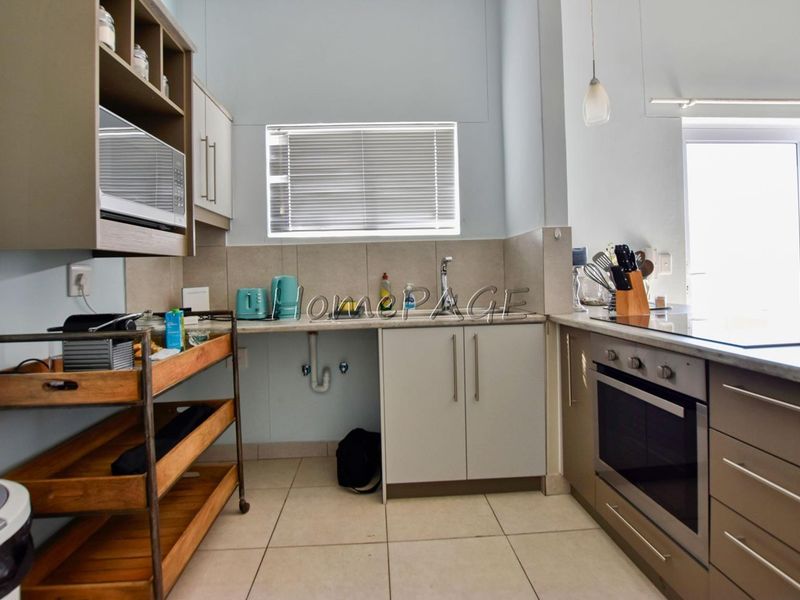 Central, Swakopmund:  GROUND FLOOR Unit in Heueschneider Platz for Sale - Photo 9