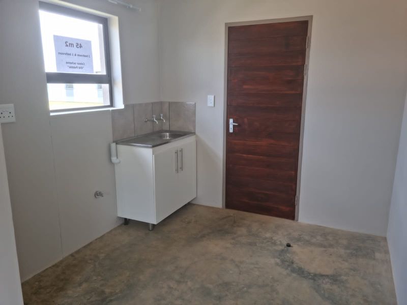 Brand New Homes in Tanganani! – R 629 400 ,Two beds, 1 bath ! - Photo 5