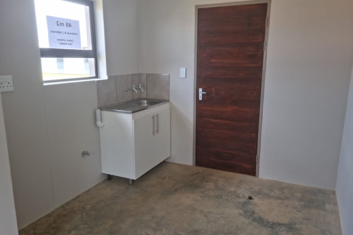 Brand New Homes in Tanganani! – R 629 400 ,Two beds, 1 bath ! - Photo 5