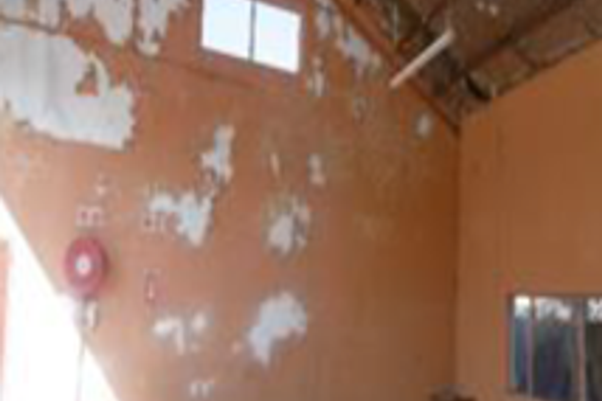 Warehouse/Workshop For Sale - Photo 4