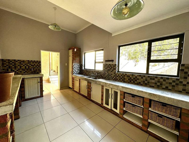 House For Sale in Suiderhof - Photo 9