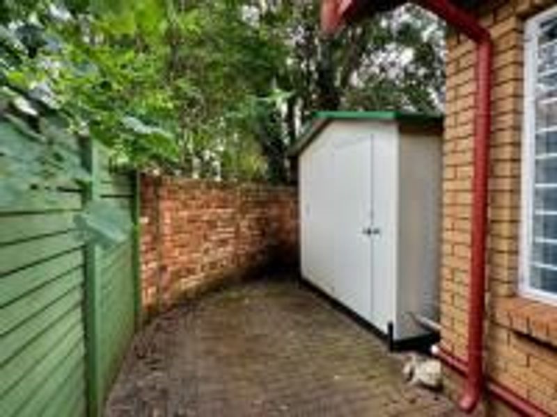 Fabulous Three bedroom House for  in Die Wilgers - Photo 7