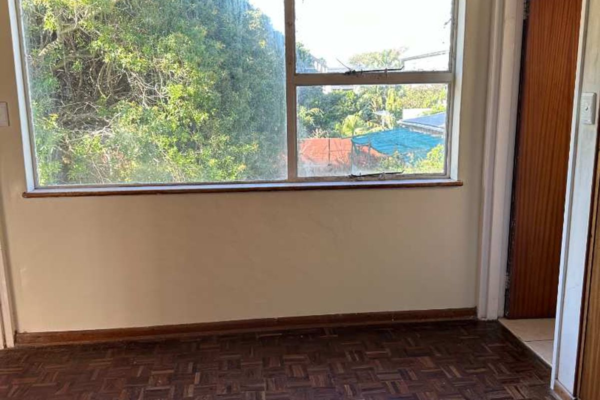 Peaceful living in South End: Sunny and pleasant unit - Photo 4