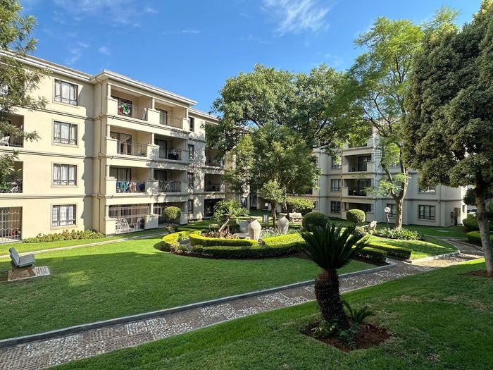 Property #2329723, Apartment Sold in Noordwyk