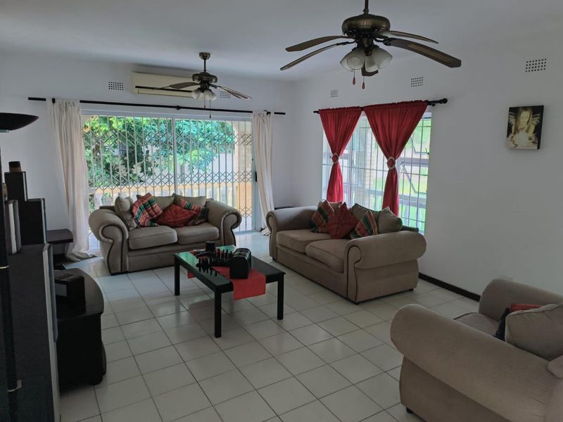 4 Bedroom house for sale in Meer En See - Photo 8