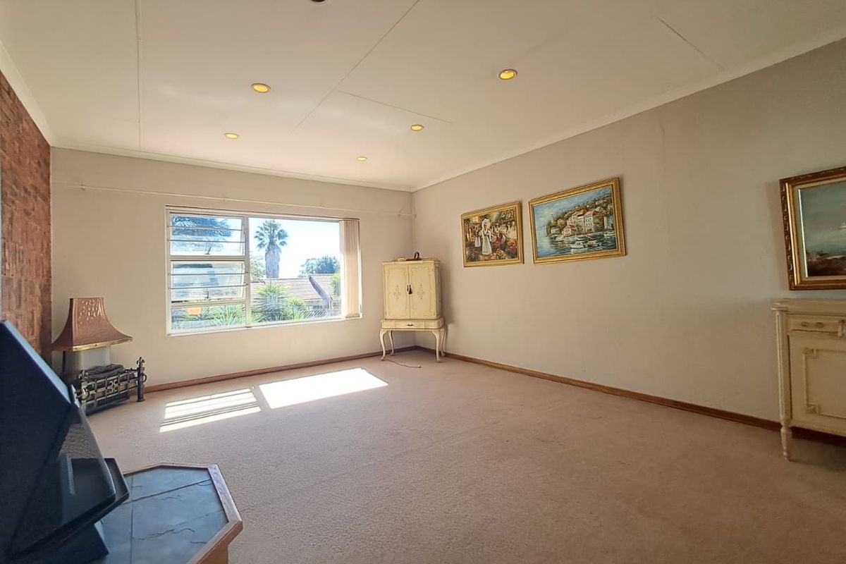 3 Bedroom Cluster for Sale in Mayberry Park - Photo 5