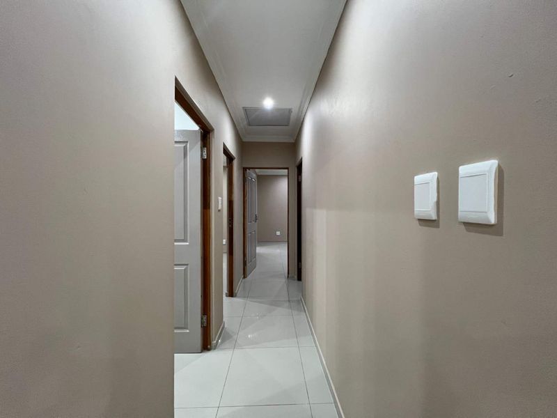 Investor's dream -Tenanted units ready for portfolio Growth! - Photo 10