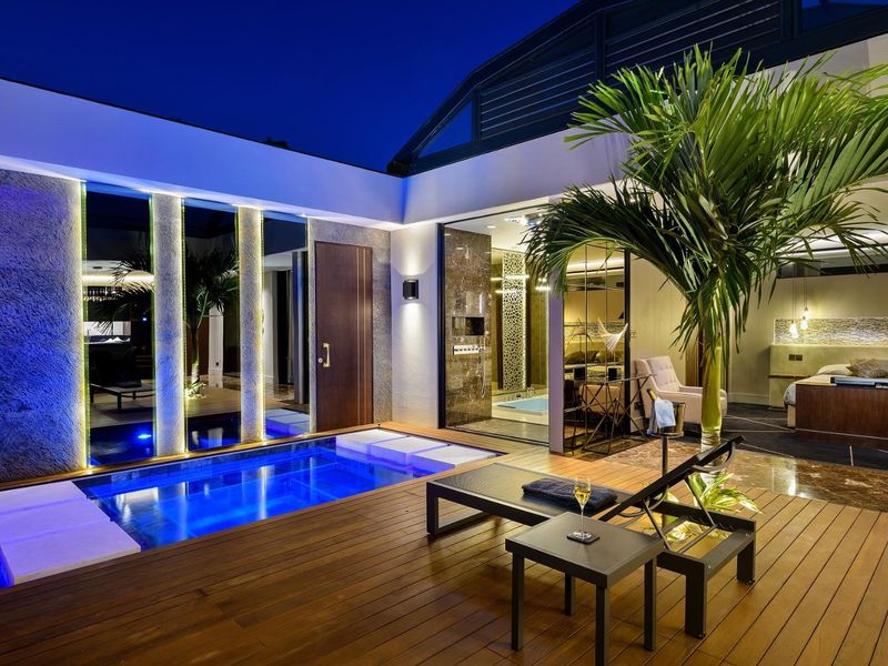 WHERE LUXURY MEETS EXCEPTIONAL. - Photo 2