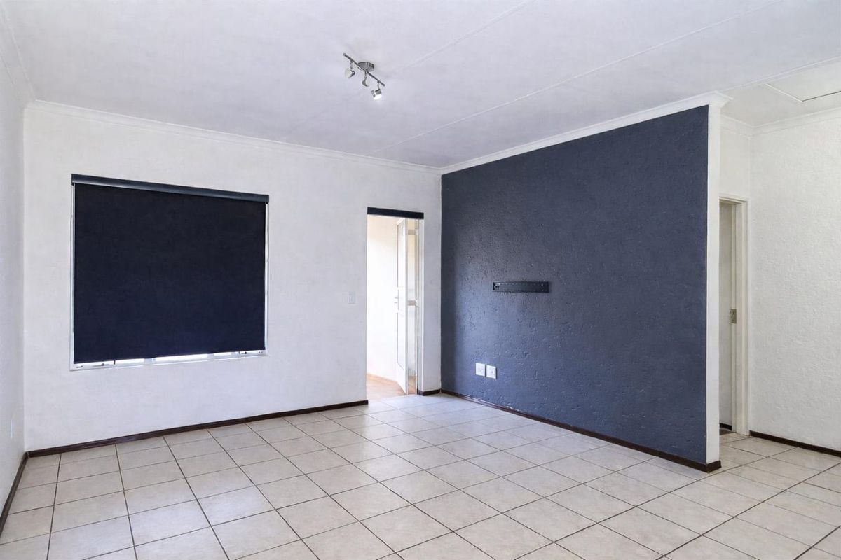 DREAM HOME OR GREAT INVESTMENT OPPORTUNITY - Photo 2