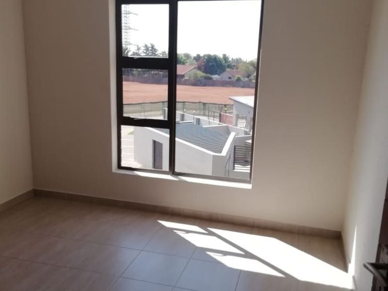 2 bedrooms apartment FOR SALE in TERENURE - Photo 8