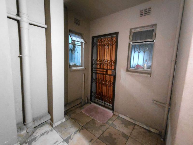 2 Bedrooms apartment - Photo 2