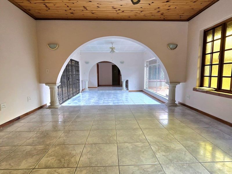 3 bedroom house for sale in Nimrod Park Kempton Park - Photo 7