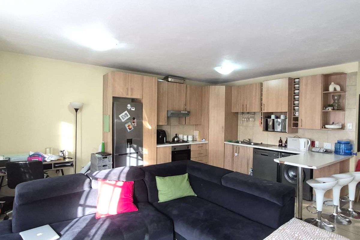 2 BEDROOM APARTMENT TO RENT IN NORKEM PARK. - Photo 4