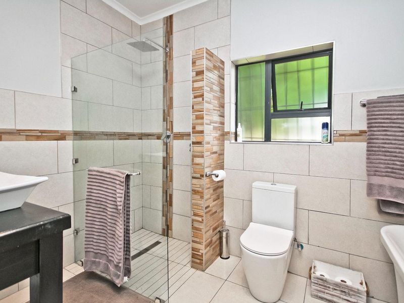 Timeless Charm Meets Modern Luxury! - Photo 9