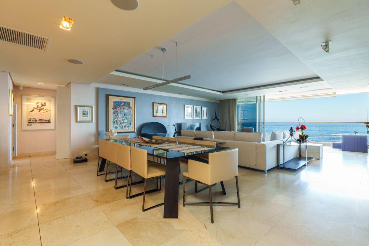 North facing on the Water’s Edge - Impressive "The Bantry" - Photo 4