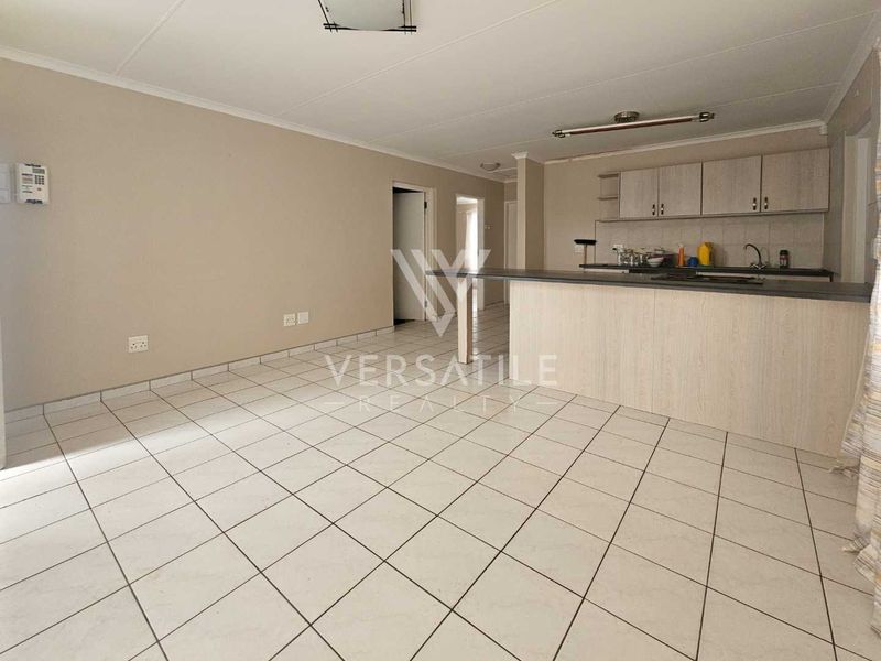 2 Bedroom Townhouse for Sale - Photo 2