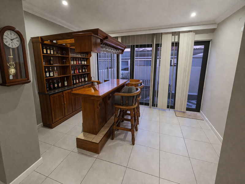 Modern Lock-Up-and-Go Duplex Offering 2 Bedrooms and Double Carport Convenience - Photo 2