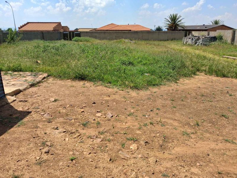 Well Fenced Land For Sale in Meyerton - Photo 5