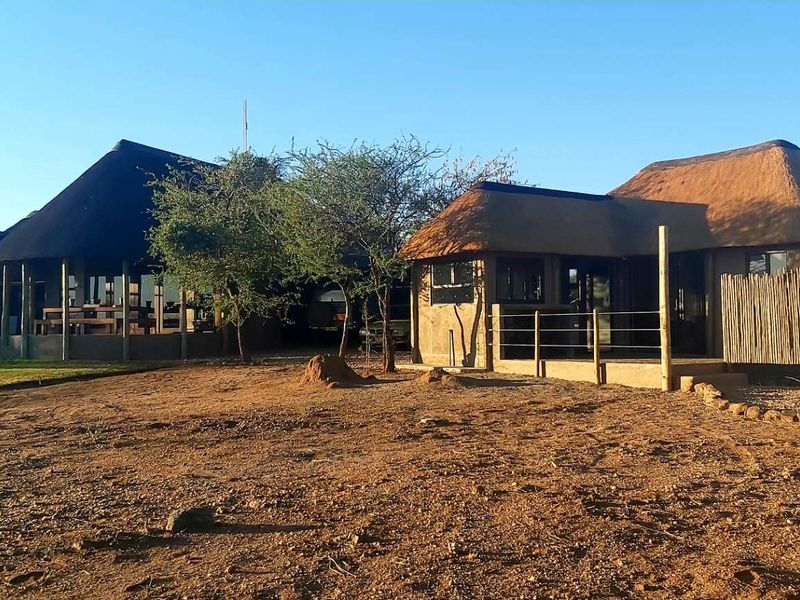 Idyllic 25Ha Horticultural Plot for sale with stunning views and a thriving vegetable farm! A true gem near Okahandja! - Photo 10