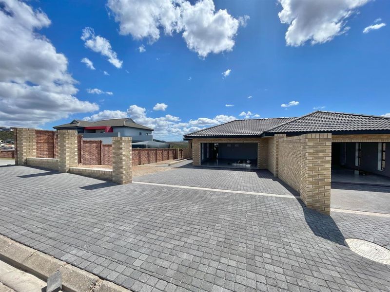 Brand New Modern Low-Maintenance Facebrick 3 Bedroom Duet Home For Sale in Island View, Mossel Bay - Photo 3
