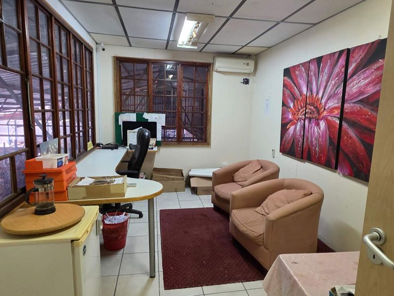 Industrial Warehouse for Sale – Westmead, Pinetown - Photo 9