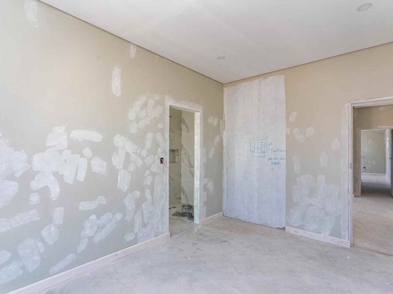 Supreme Sandown - Photo 4