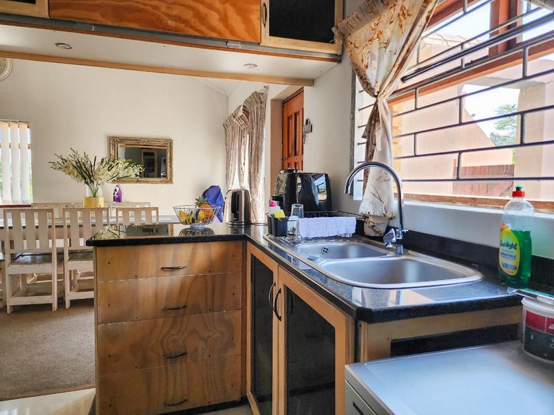 A Rare Find! - Photo 10