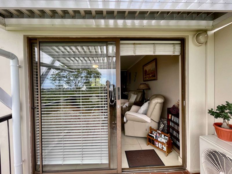 Immaculate 3 Bedroom Apartment in Ballito Cental - Photo 2